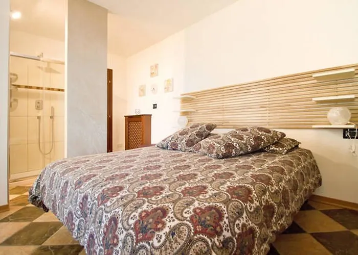 Mary Poppins's House 3* Trieste