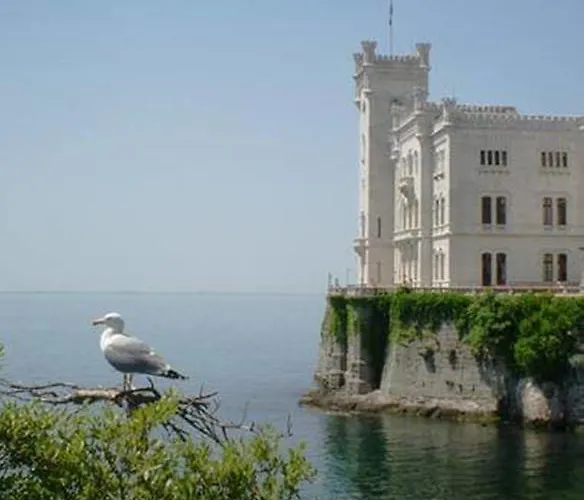 Bed & Breakfast Mary Poppins's House Trieste