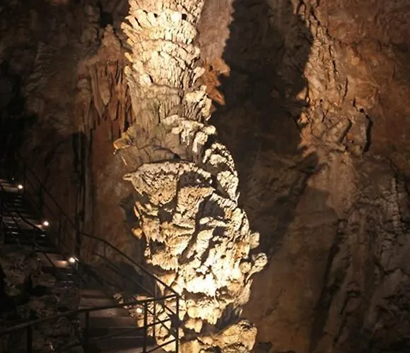 Mary Poppins's House 3*